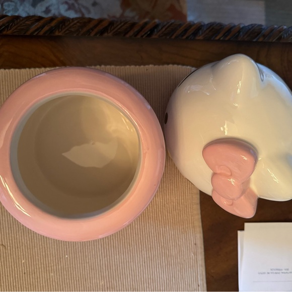 Blue sky hello kitty large canister with polka dots - Picture 3 of 3